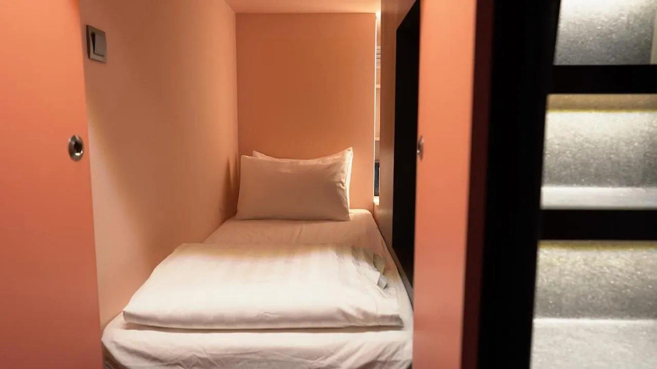 Capsuletransit Airside Klia T2 - Airport Hotel - International Departure Near To Transit Hall, Gate Q سيبانغ