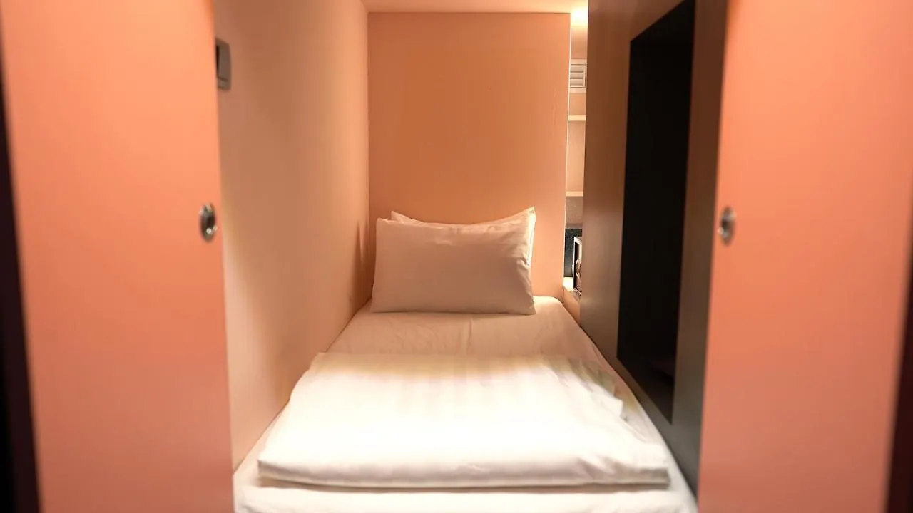 Capsuletransit Airside Klia T2 - Airport Hotel - International Departure Near To Transit Hall, Gate Q سيبانغ 2*,  ماليزيا